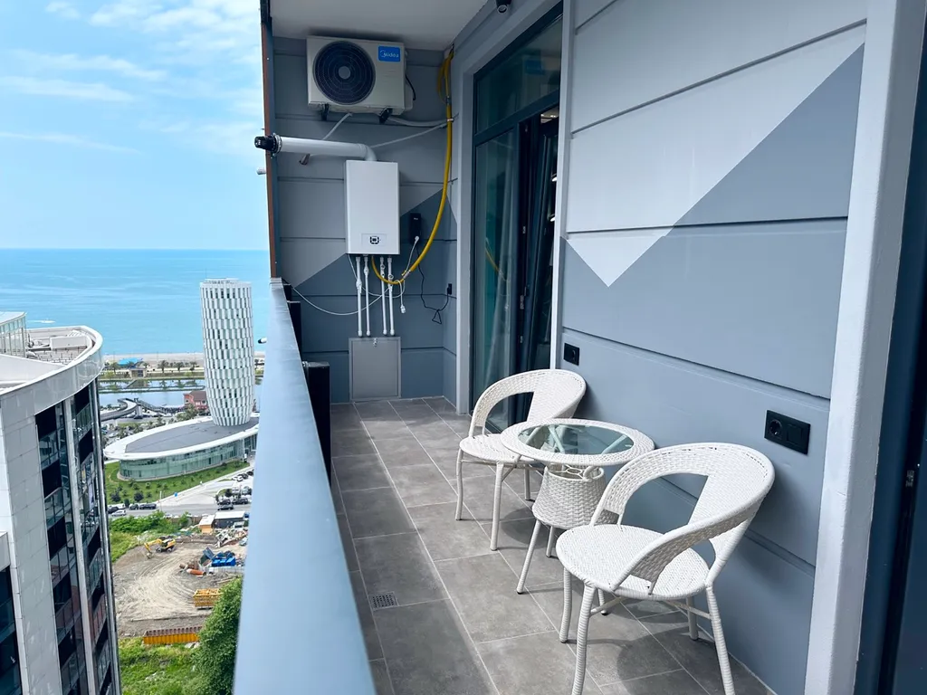 Арт квартира Жираф, 5 минут до моря