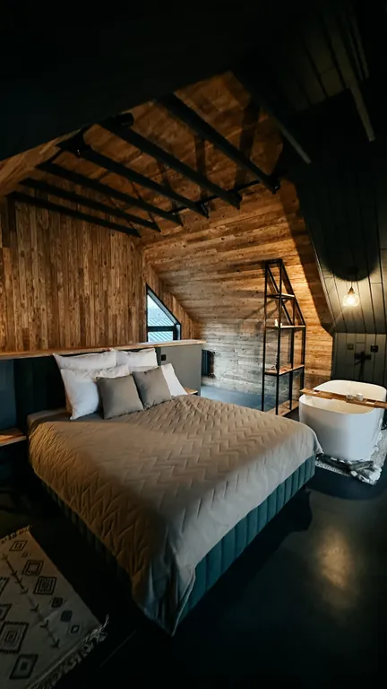 Коттедж Уютный дом с камином, чаном, сауной и большой мангальной зоной — Семеновское