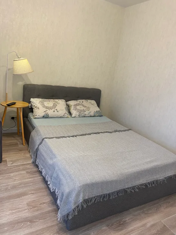 Уютная квартира в удобном районе, близко всё — аренда посуточно в Когалым