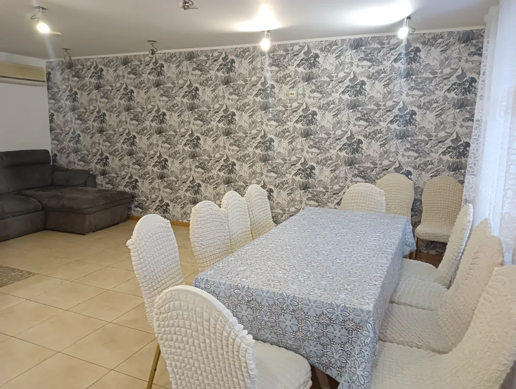 4-комнатный Дом