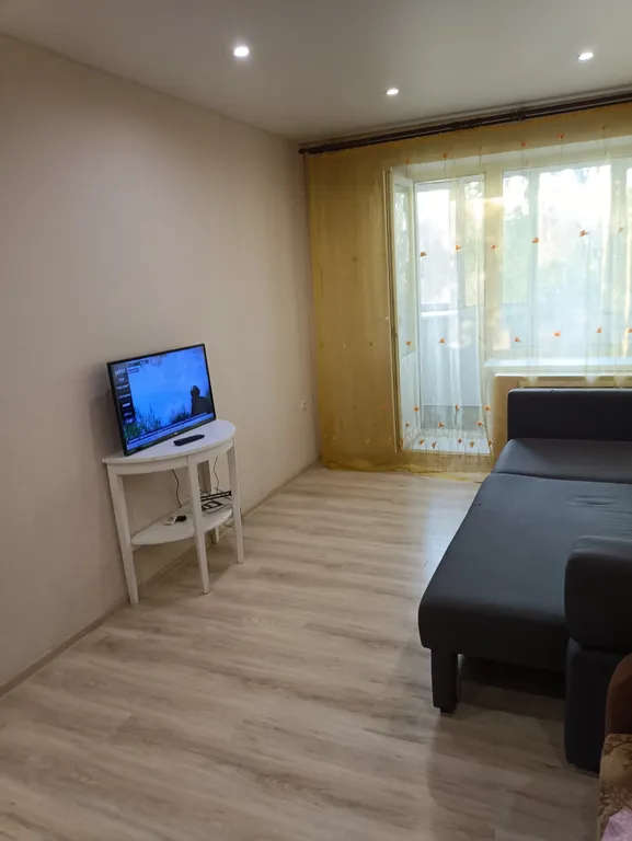 Однокомнатнaя кваpтирa в цeнтрe