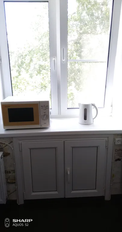 Двушка с косметическим ремонтом и новой мебелью рядом с парком Победы