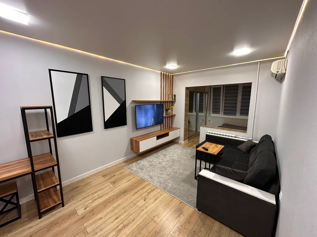 Уютная квартира недалеко от аэропорта, вокзала и центра города