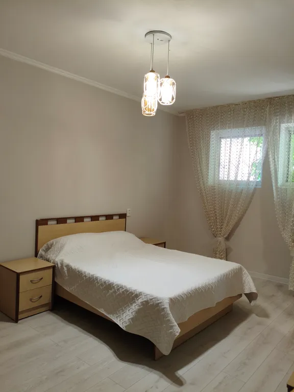 Просторная квартира с отдельным входом, две двуспальные кровати