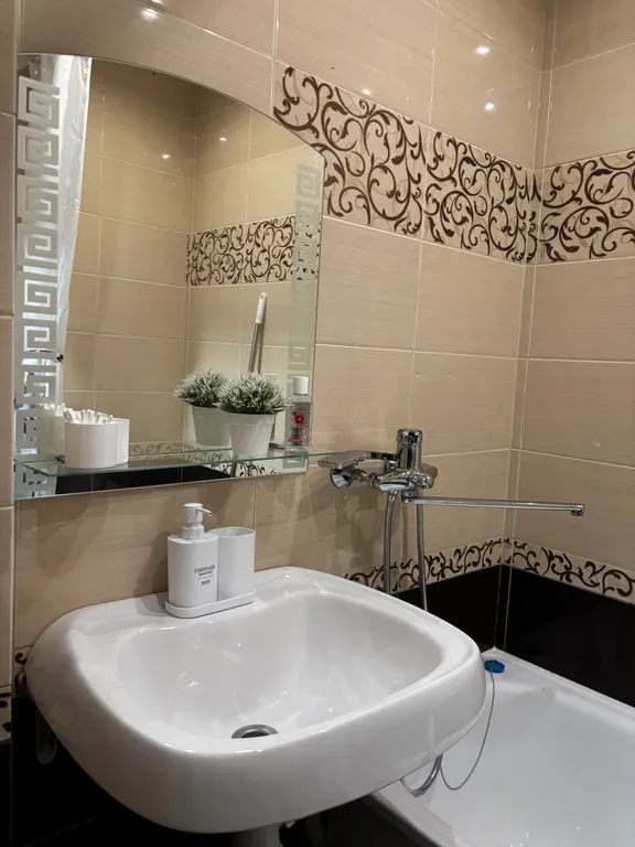 Уютная однотонная квартира