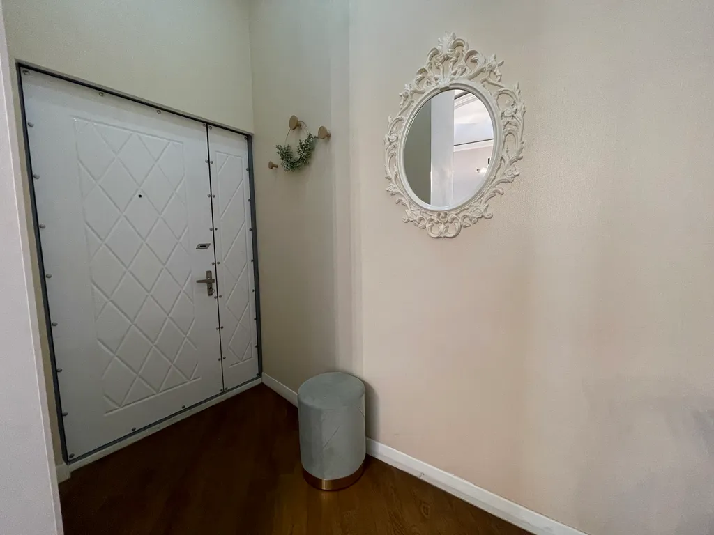 Greenlights Apartment