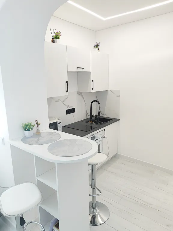 Элитная двухкомнатная квартира с евро ремонтом Море и рынок рядом