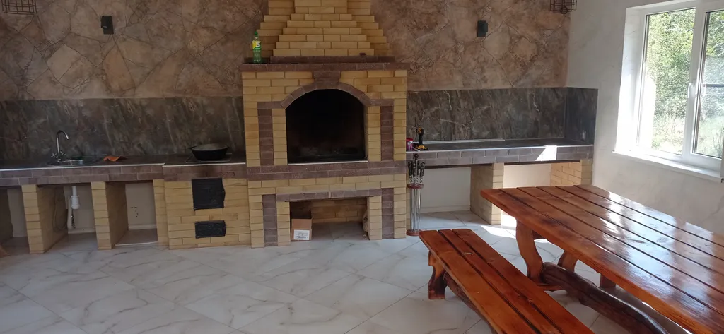 Дом возле термалок