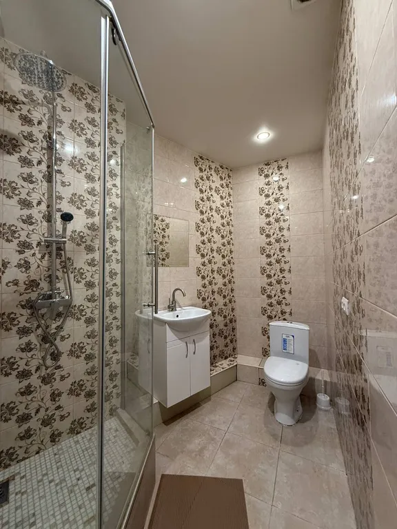 Апартамент возле метро