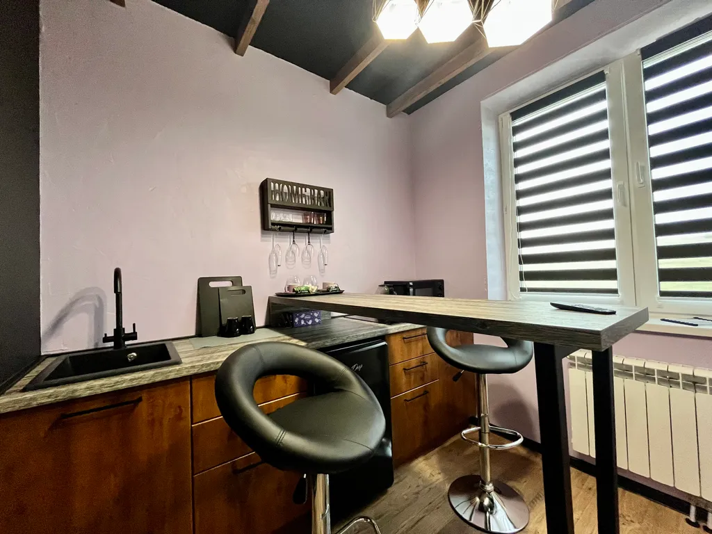 Стильная квартира с пилоном