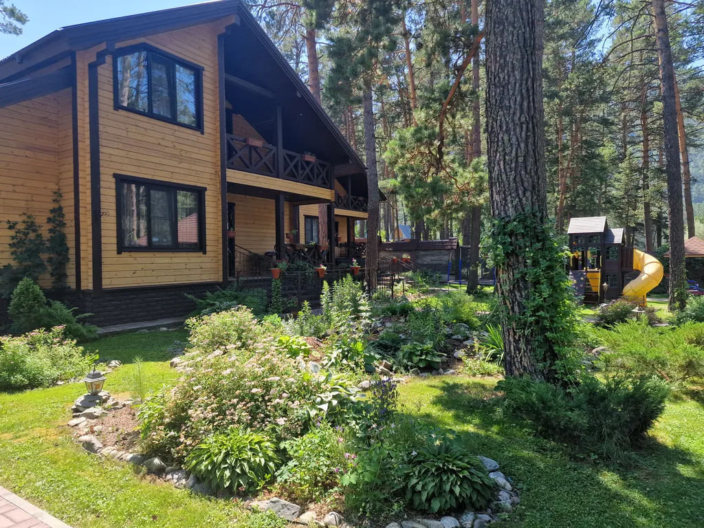 Коттедж Горный Алтай усадьба с бассейном — аренда посуточно в Чепош