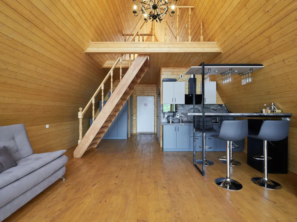 Частный дом с бассейном