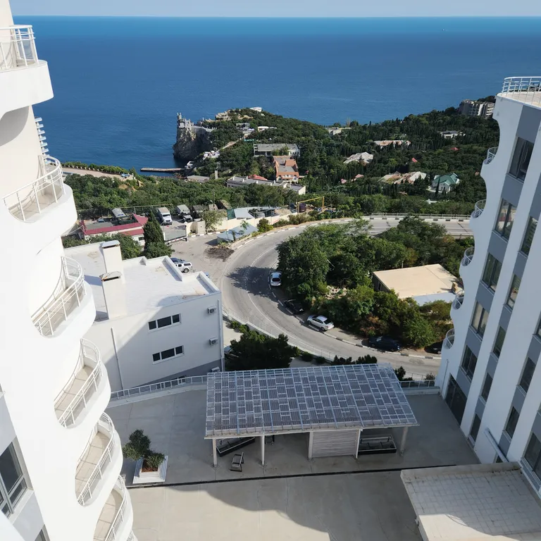 Удобная квартира у моря с дизайнерским ремонтом