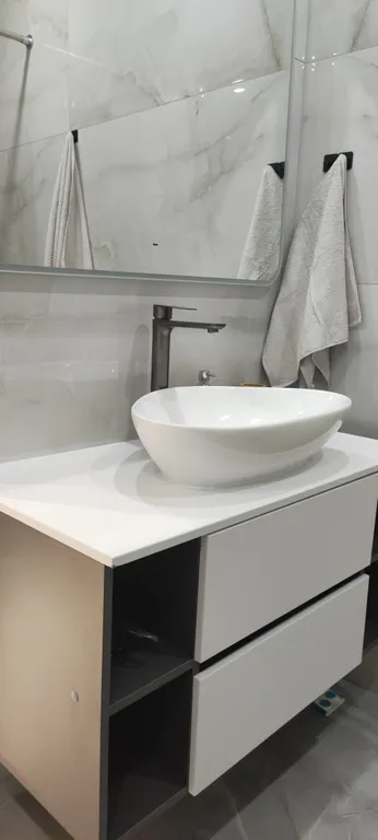 Большая квартира с видом на море