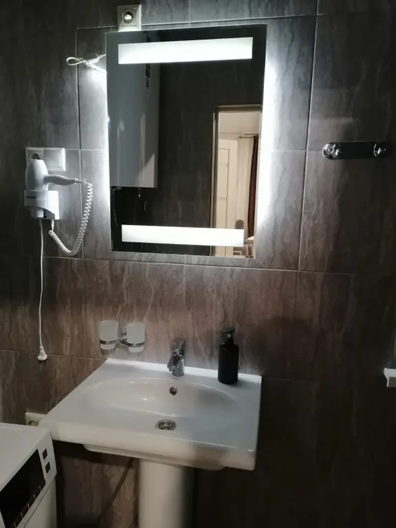 Дом-коттедж на берегу моря Изумрудный берег