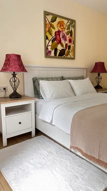 Стильные апартаменты с новым ремонтом в самом центре