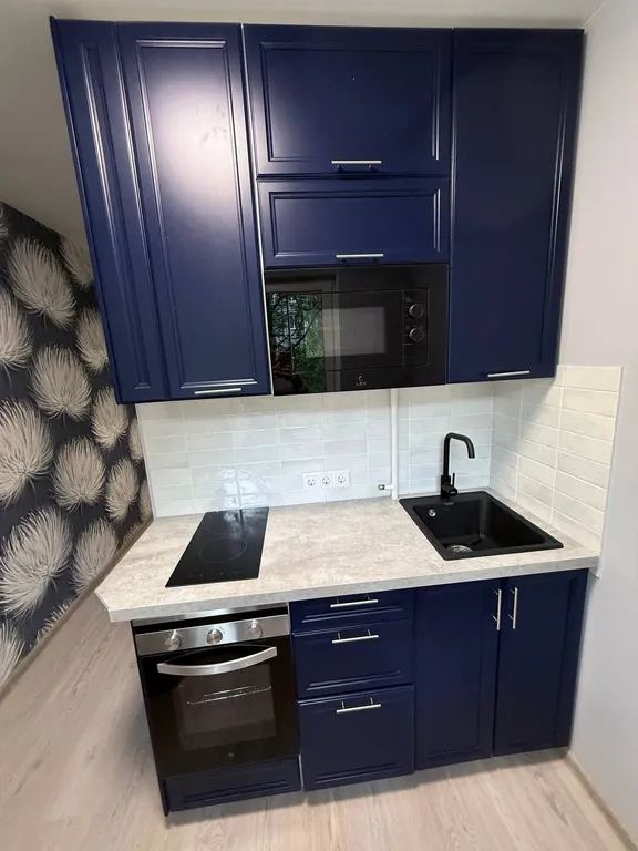 Квартира 3-к квартира. Свежий ремонт, 7 комфортных спальных мест, бойлер — Гатчина