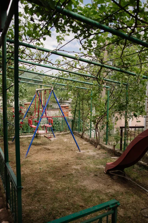 Дом с бассейном Лакшми