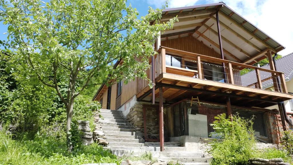 Коттедж Коттедж "Буковель" с терассой и видом на горы. — Архыз