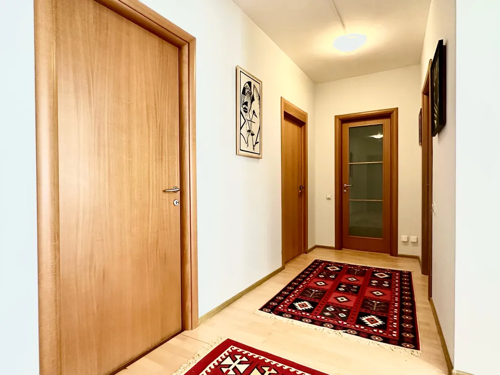 Квартира Просторная квартира с балконом и 2 санузлами — Санкт-Петербург