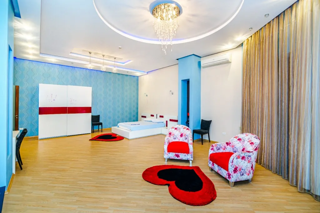 Apartment Arc i̇n the Nizami street