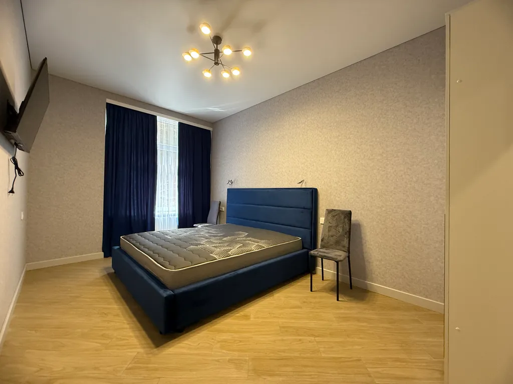 Уютная квартира с видом на горы и сосновый лес для больших компаний