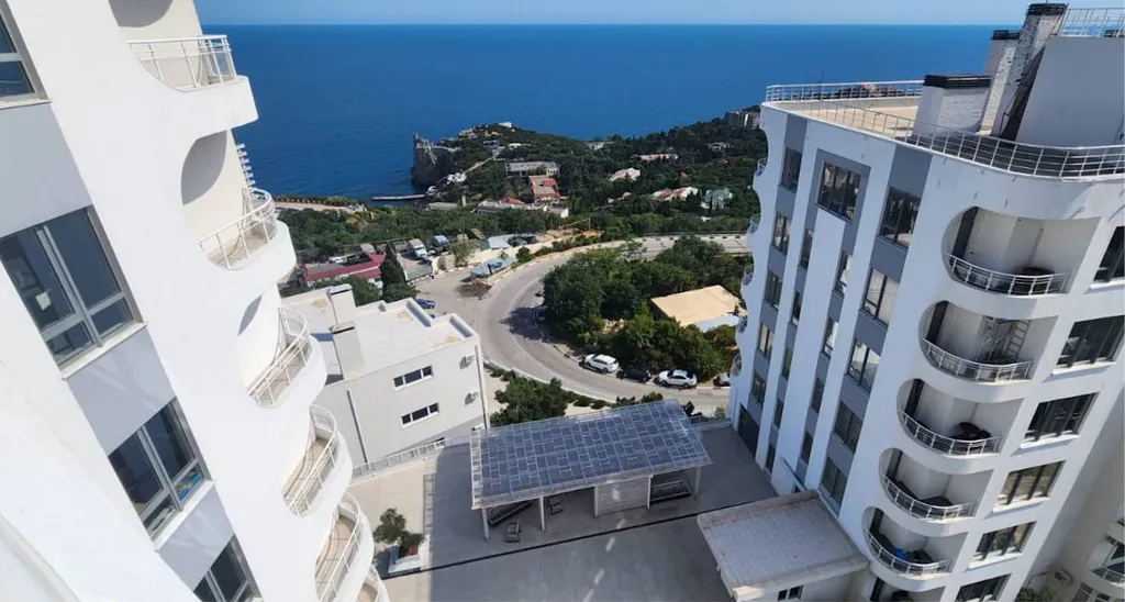 Стильные 2-комнатные аппартаменты с видом на горы и море