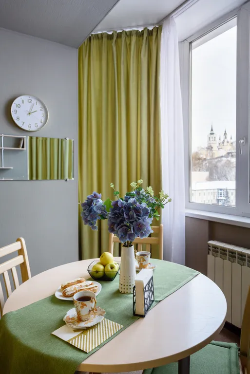 Уютная квартира в центре с видом на Воскресенскую церковь