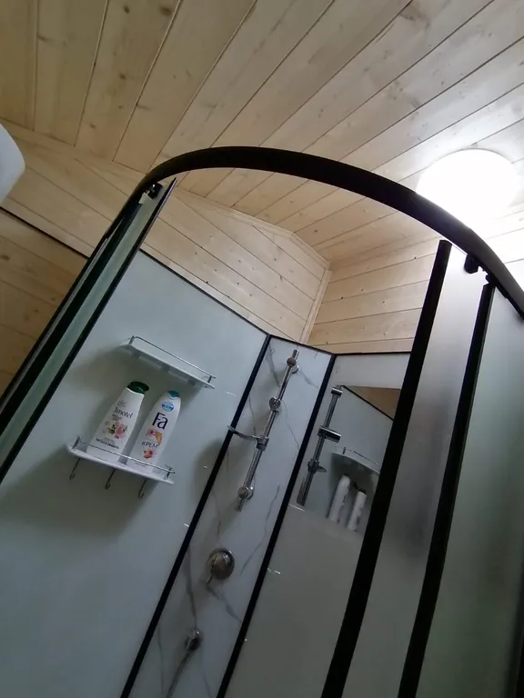 Домик с видом на горы