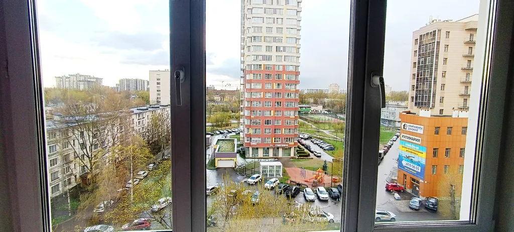 Удобная и тихая квартира у метро Московская