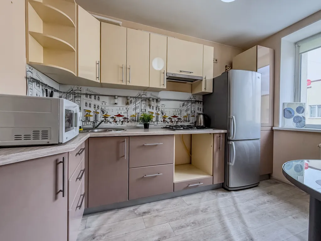 Апартаменты рядом с ТЦ Автобус