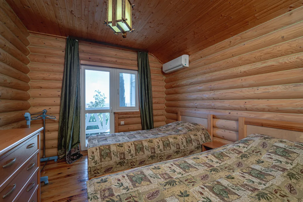 Этаж деревянного сруба