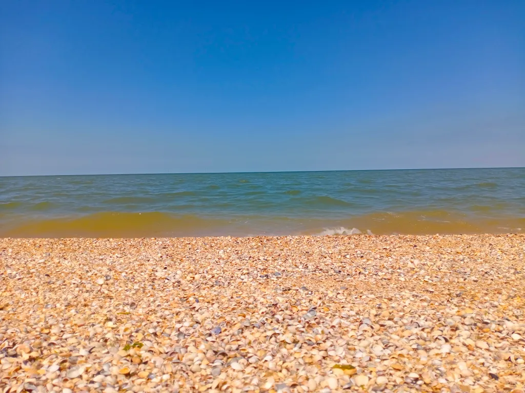 Дом на берегу моря