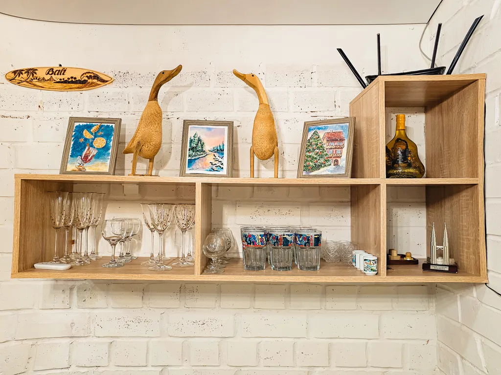 Просторный дом с баней и настольным теннисом в городе