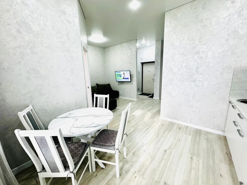 Новая квартира Люкс у Арены