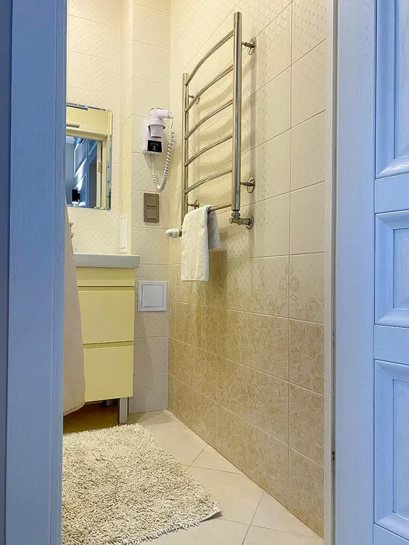 Просторная квартира с видом на море