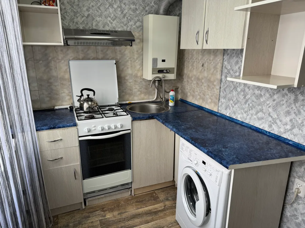 2-х комнатная по центральной улице Ленина