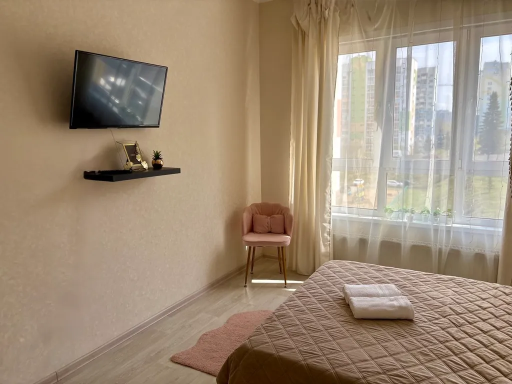 Уникальная квартира рядом с ЛДК Арена