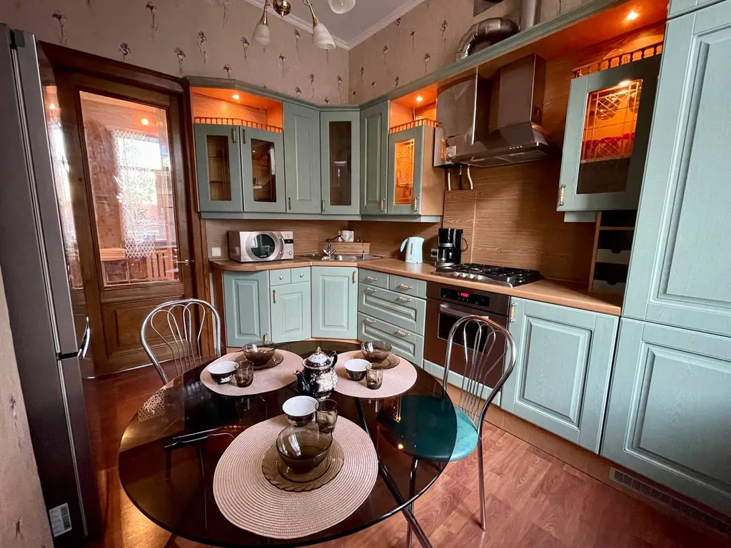 Квартира Большая квартира рядом с Дворцовой площадью — Санкт-Петербург