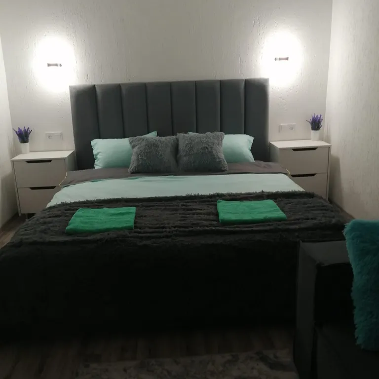 Дизайнерская двухкомнатная квартира