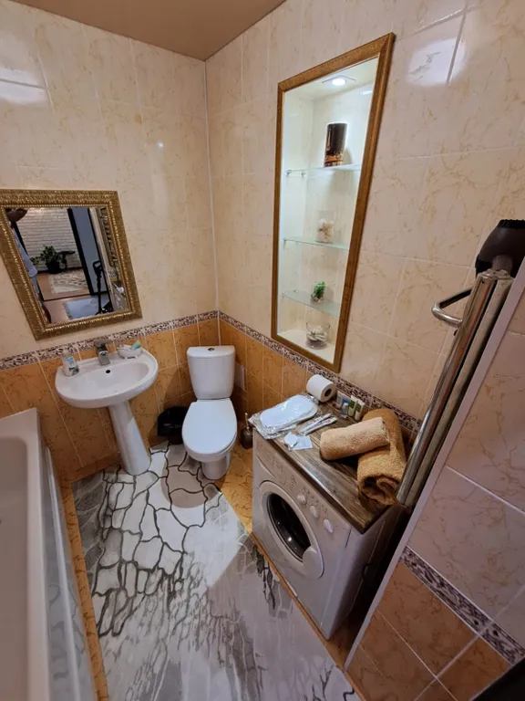 Шикарный апартамент на левом берегу столицы