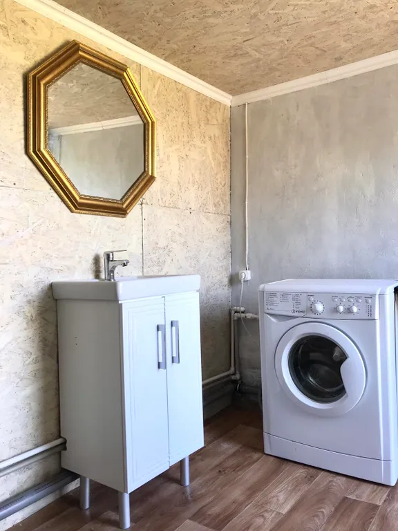 Уютный дачный домик в красивом уголке природы