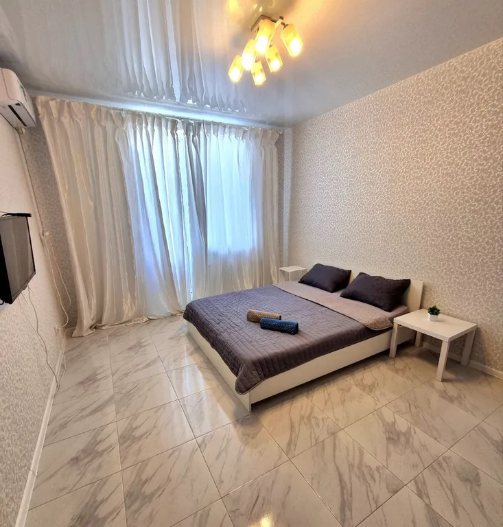 Квартира Новостройка рядом с Аквапарком. До Мамаева Кургана 30 мин. на авто. — аренда посуточно в Волжский