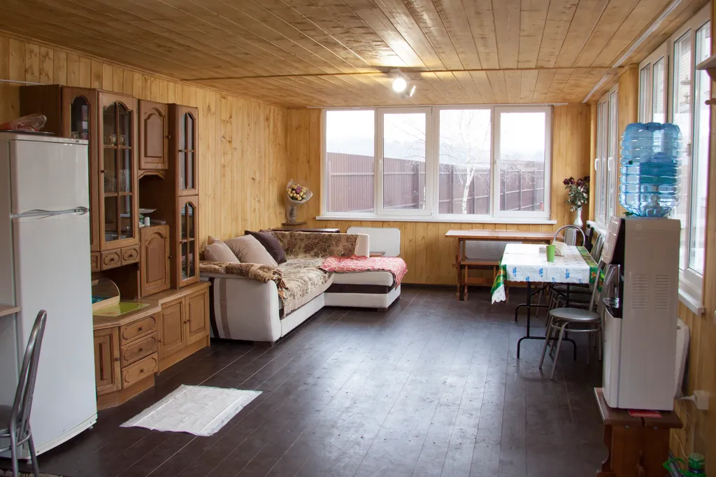 Дом с бассейном и сауной