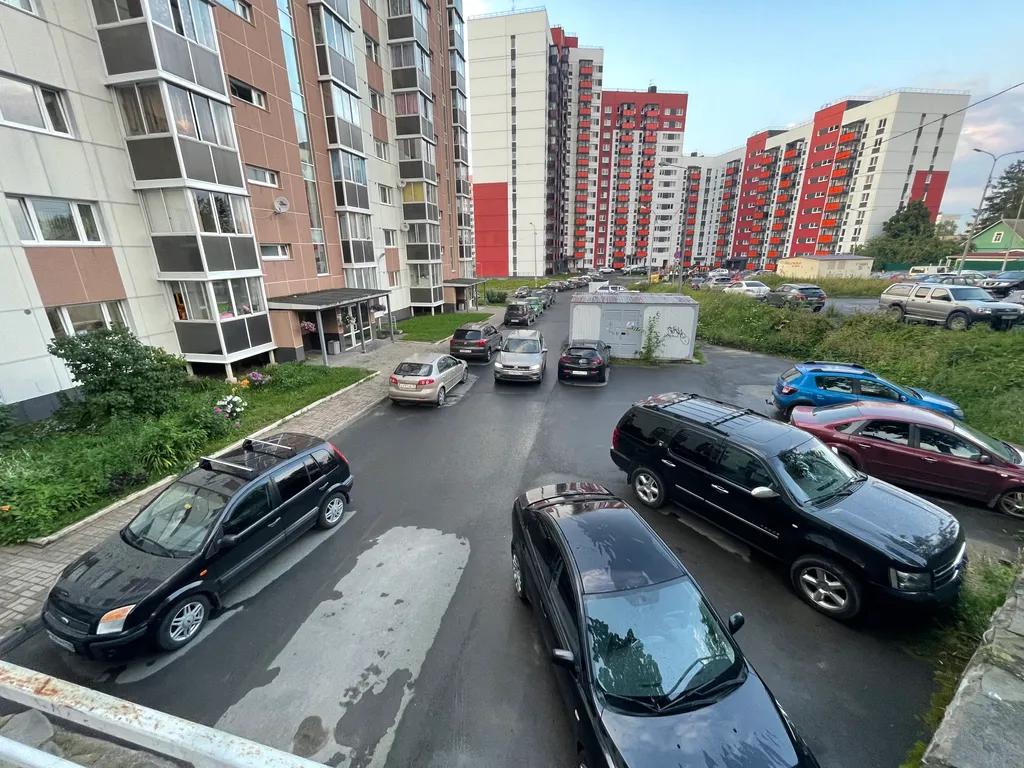 Квартира с уютным балконом и видом на лесопарк