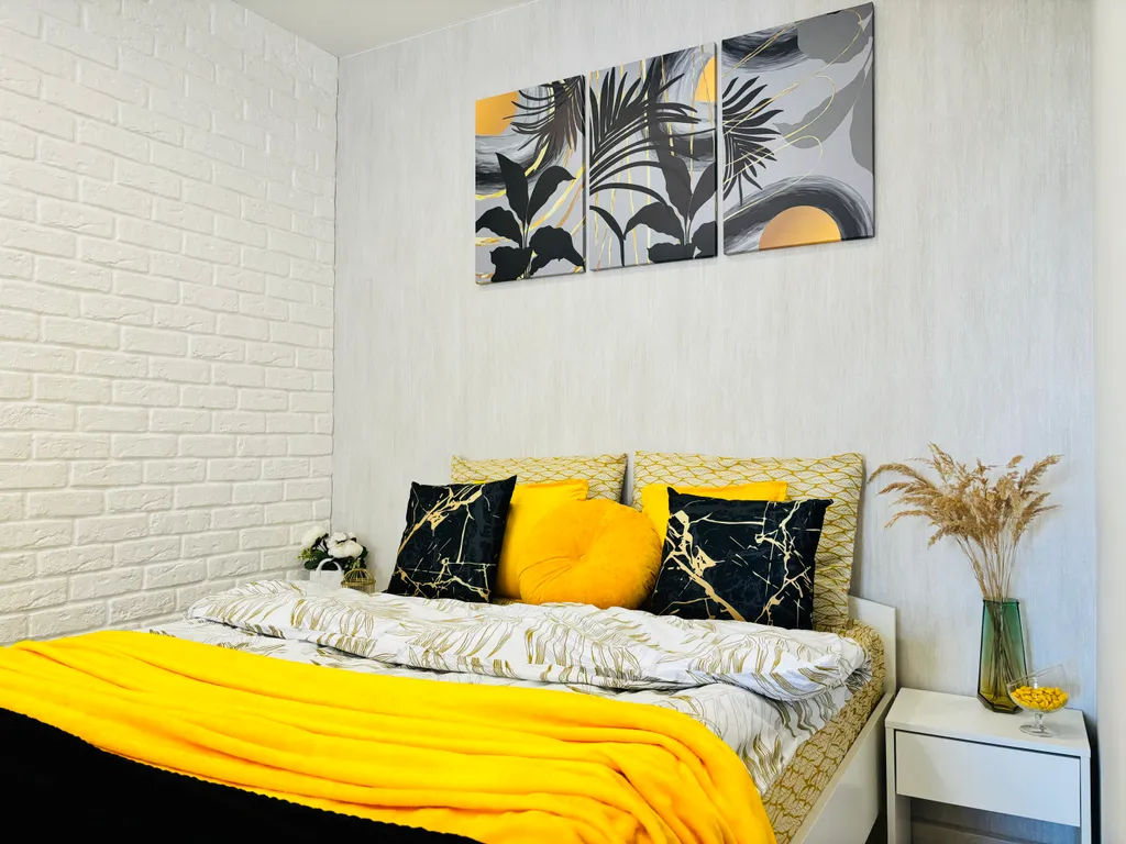 Светлая студия