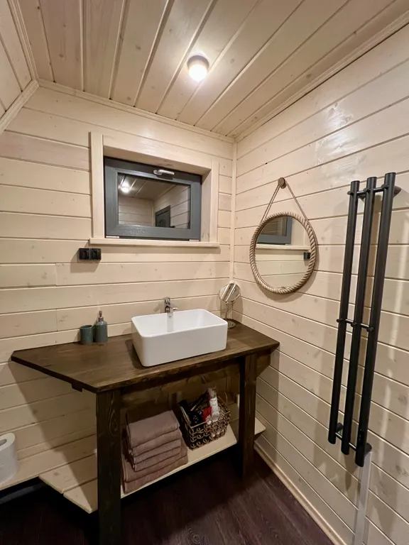 Треугольный домик Авро с баней и чаном в Чкалов Дача