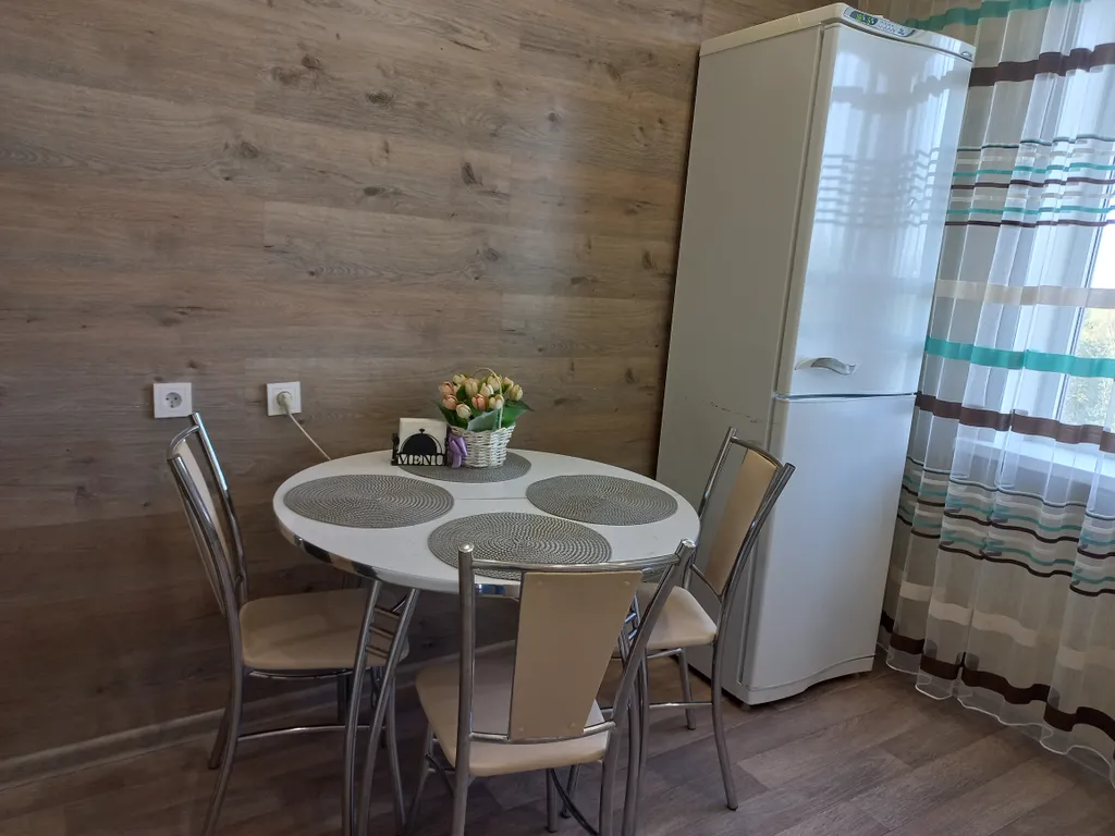 Квартира с красивым видом на сосновый парк