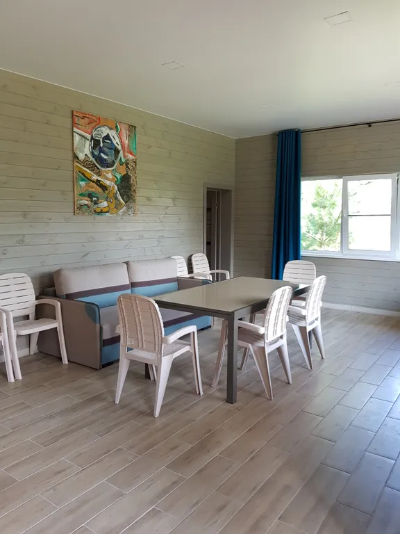 4-комнатный Дом