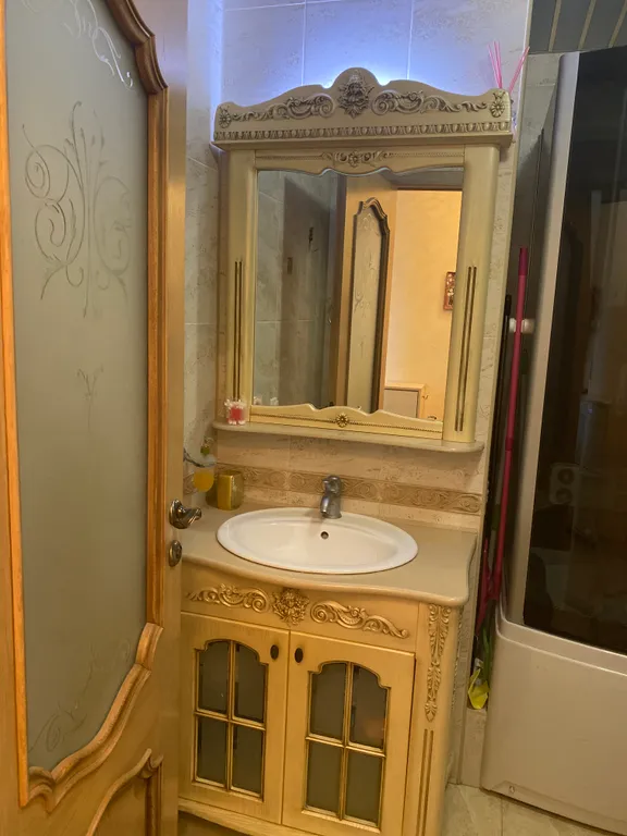 Квартира 3-комнатная Квартира — Севастополь